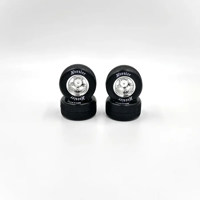 1RC FR/RR Soft Tires & Chrome Wheels, 1/18 Asphalt LM (4)