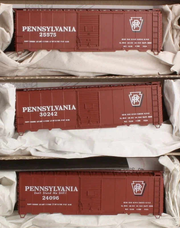 Accurail 3319 HO Scale 40′ Steel Boxcar Kit Pennsylvania PRR 3 Pack – NOS