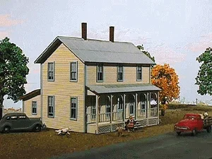 American Model Builders 640 N Scale Two Story Farm House Laser Kit