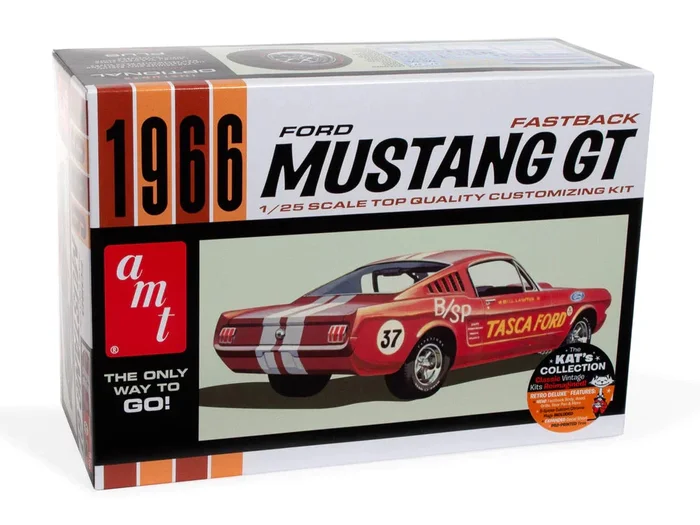 amt 1305 1/25 1966 Ford Mustang Fastback Model Car Kit