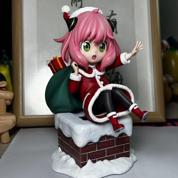 Anya Forger Christmas Outfit Figure – PVC Anime Collectible