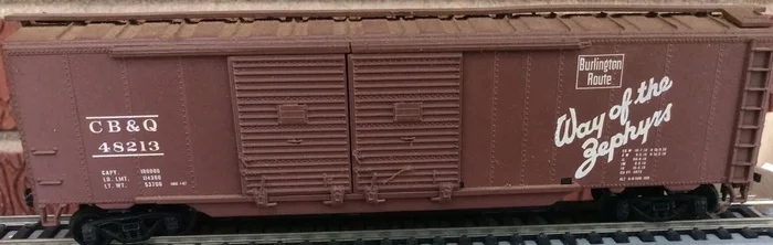 Athearn 5040 HO Scale 50′ Automobile Boxcar (Blue Box Kit) CB&Q 48213 – NOS