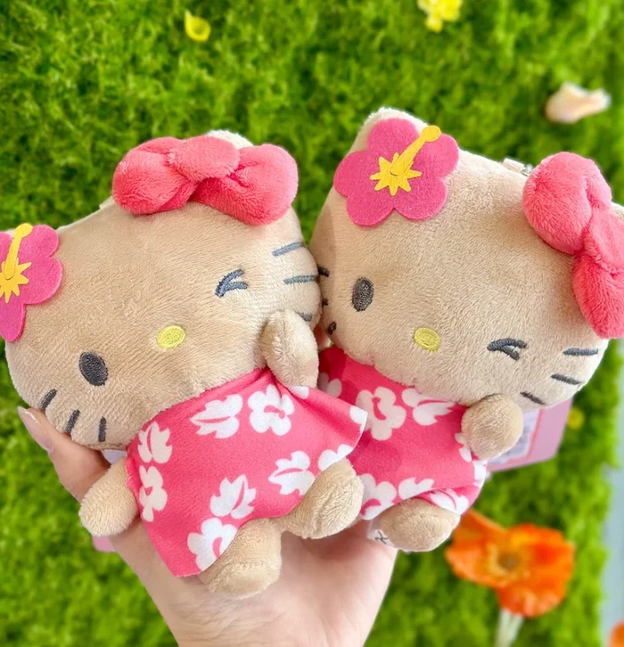 AVAIL HELLOKITTY black face pendant