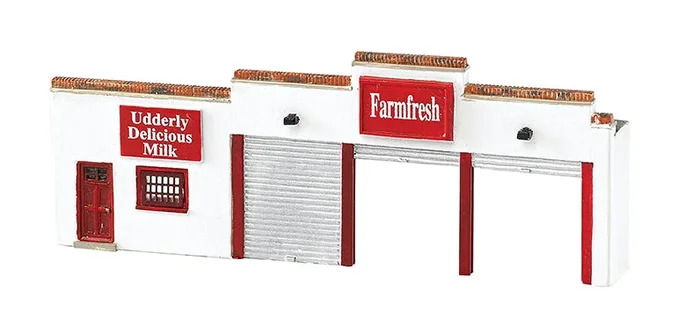 Bachmann 35052 N Scale False Front Building Farm Fresh Dairy Assembled