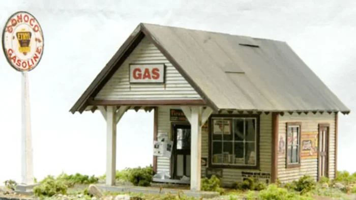 Banta Modelworks 2109 HO Scale 1930’s Gas Station Craftsman Kit