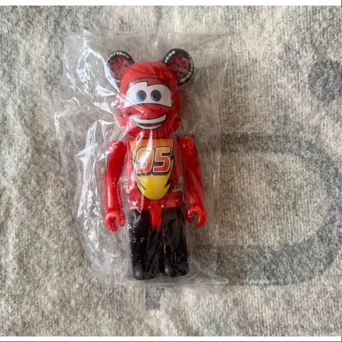 Bearbrick Series 22 CUTE Cars 2 100%