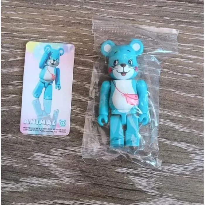 Bearbrick Series 31 ANIMAL Blue Bear 100%