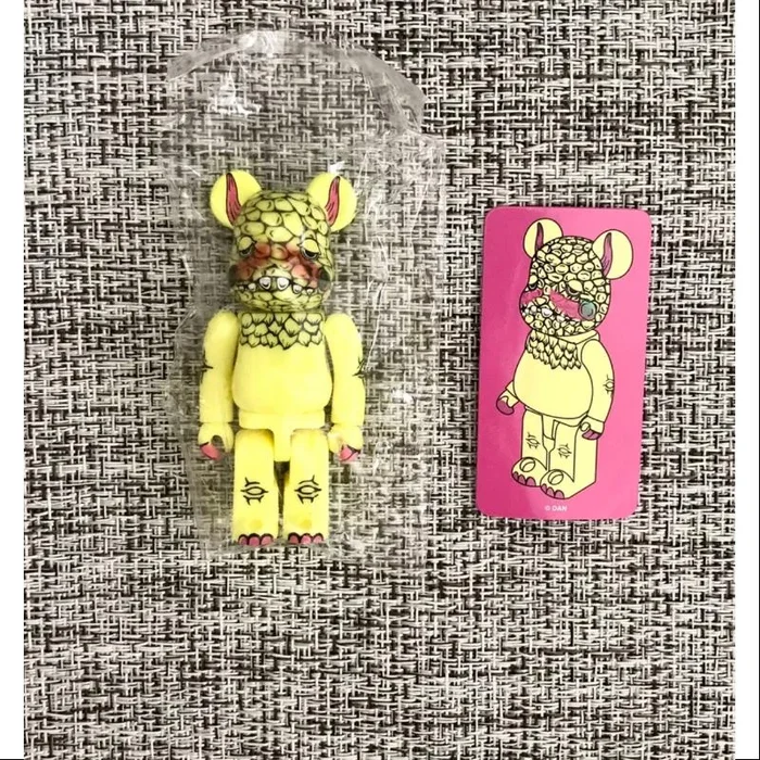 Bearbrick Series 33 ARTIST DAN BB 100%