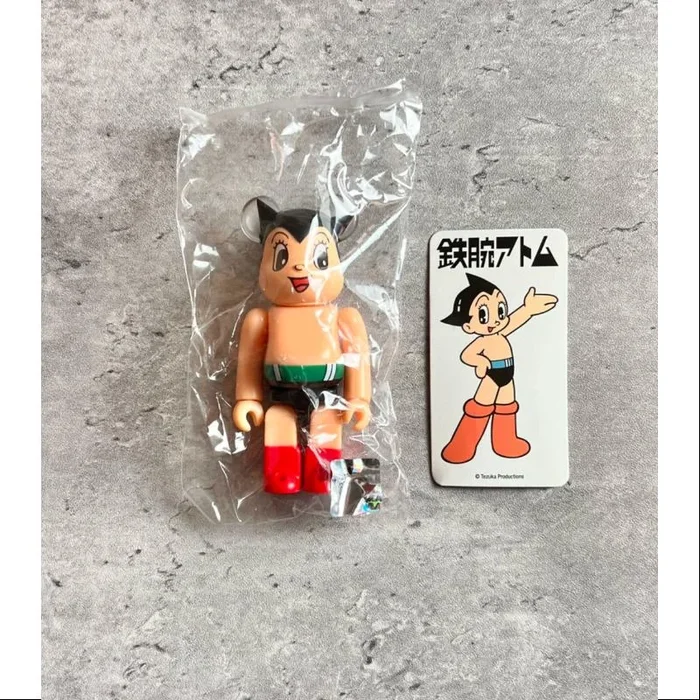 Bearbrick Series 33 CUTE Astro Boy 100%