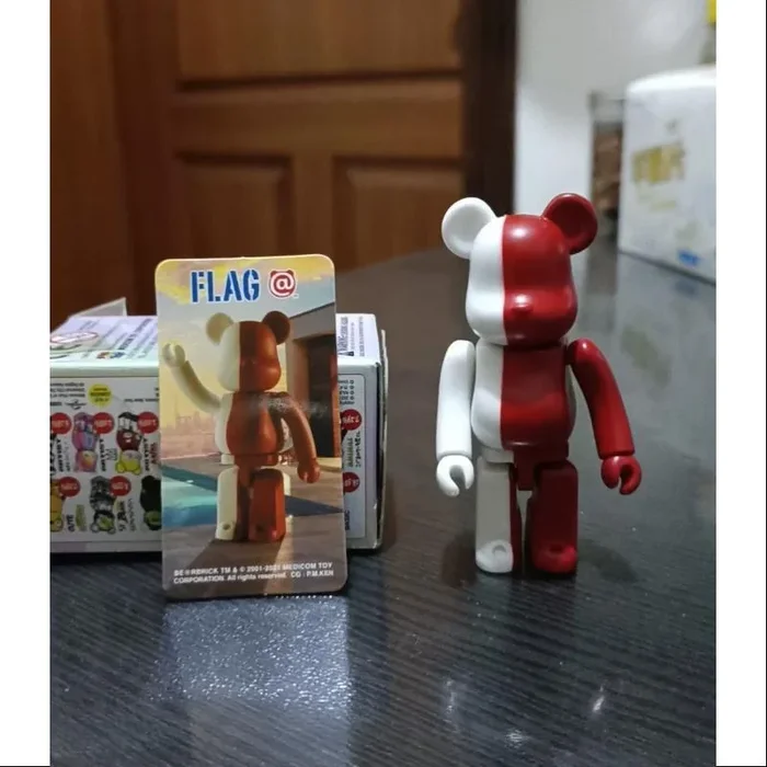 Bearbrick Series 42 FLAG Dubai 100%