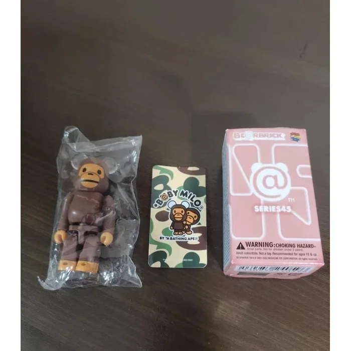 Bearbrick Series 45 Secret BAPE baby Milo 100% Medicom