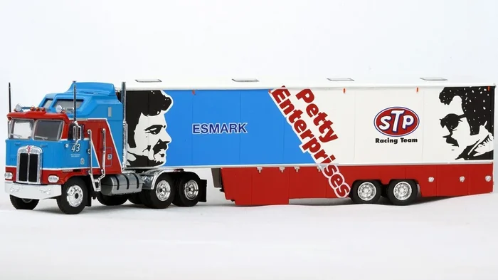Brekina 85736 HO Scale Kenworth K100 with Race Trailer – Richard Petty STP