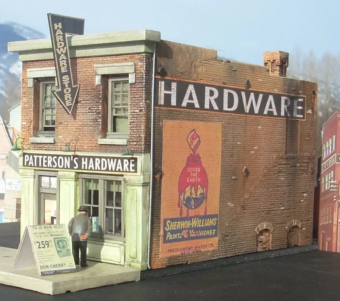 Downtown Deco 2011 N Scale Patterson’s Hardware Store Cast Hydrocal Building Kit