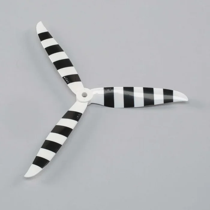 E-flite P30056 Twin Otter Propeller CW 7×5.6 3 Blade