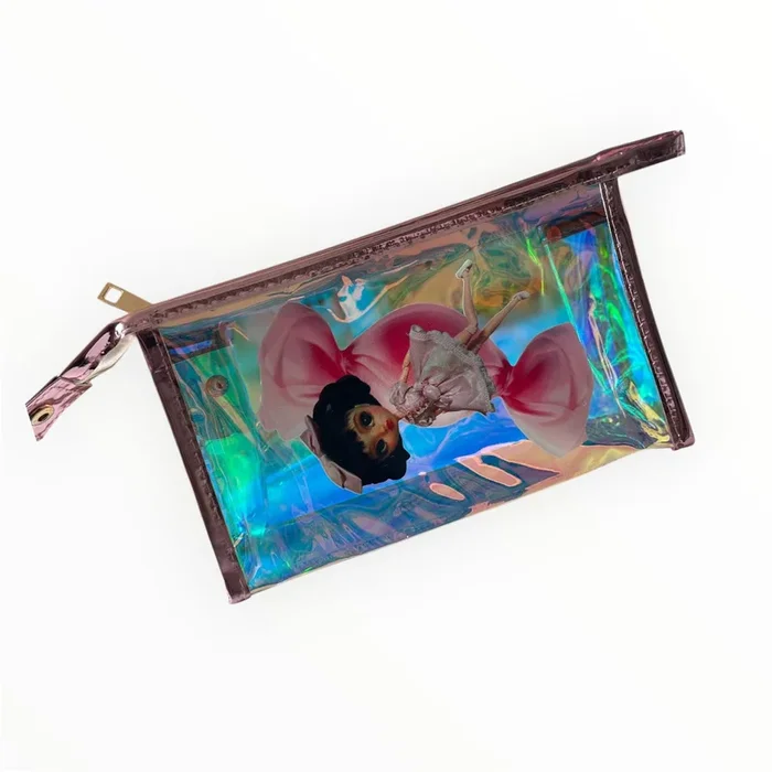 Holographic pouch bag