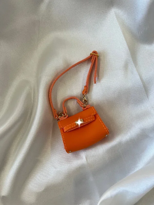 Labubu Miniature Tote Handbag – Orange with Gold Lock