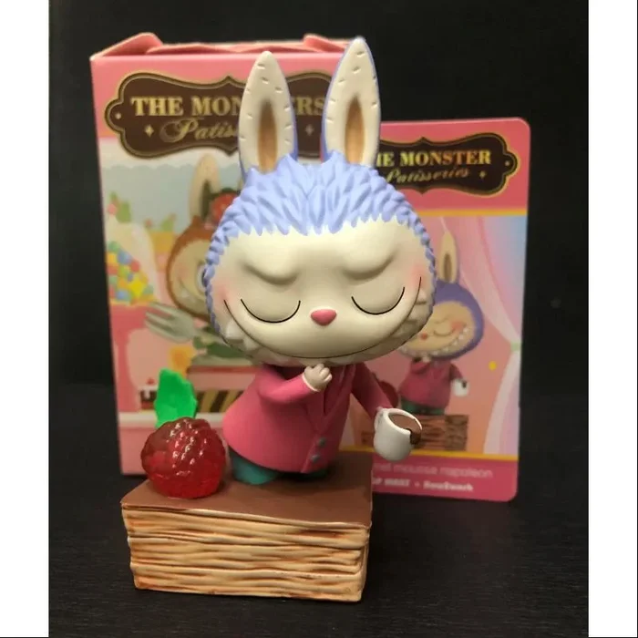 Labubu The Monsters Patisserie Series Caramel mousse napoleon