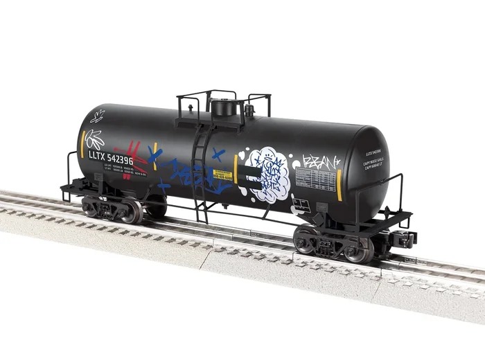 Lionel 2542382 O Scale LionScale 40′ Tank Car with Graffiti LLTX 542396