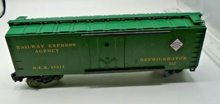 Lionel 6-17311 O Gauge REA Reefer Railway Express Agency – NOS