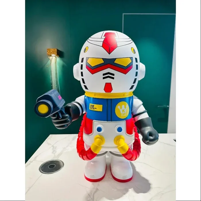 MEGA SPACE MOLLY 1000% Mobile Suit GUNDAM RX-78-2 GUNDAM 2023 LIMITED