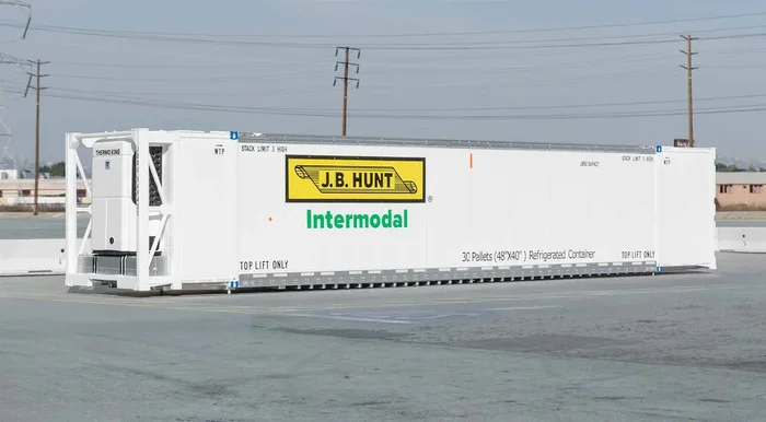 ScaleTrains 11710 HO Scale CIMC 53′ Reefer Container JB Hunt JBRU 3 Pack #2