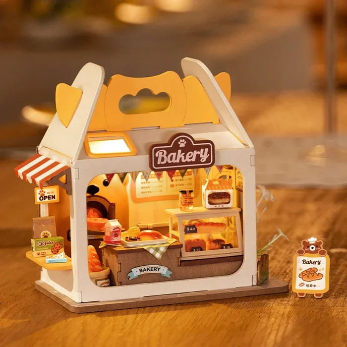 Teddy’s Breadbox Diy Miniature House
