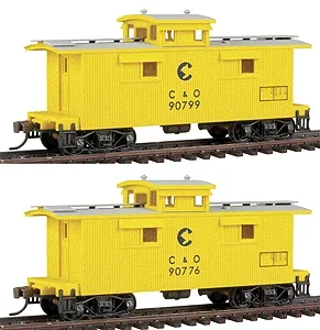 Walthers 932-27525 HO Scale 25′ Wood Caboose 2 Pack Chessie System C&O – NOS