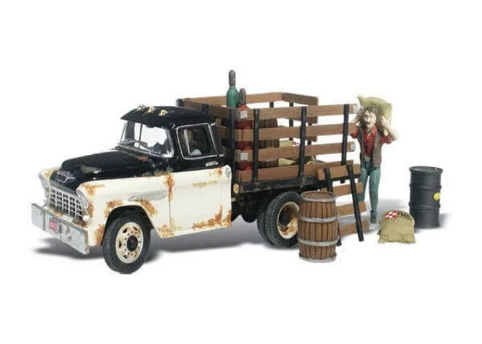 Woodland Scenics AS5335 N Henry’s Haulin’ Train Figure / Vehicle AutoScenes
