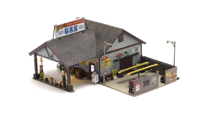 Woodland Scenics BR4935 N Scale Built Up Structure – Ethyl’s Gas & Service