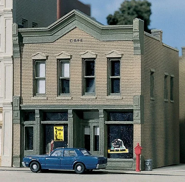 Woodland Scenics DPM 51200 N Scale Roadkill Cafe [Building Structure Kit]